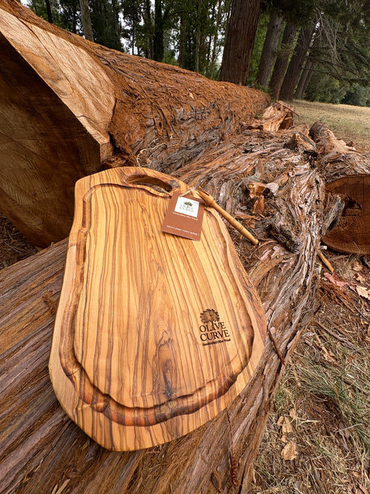 Planche en bois d’Olivier artisanale olive curve